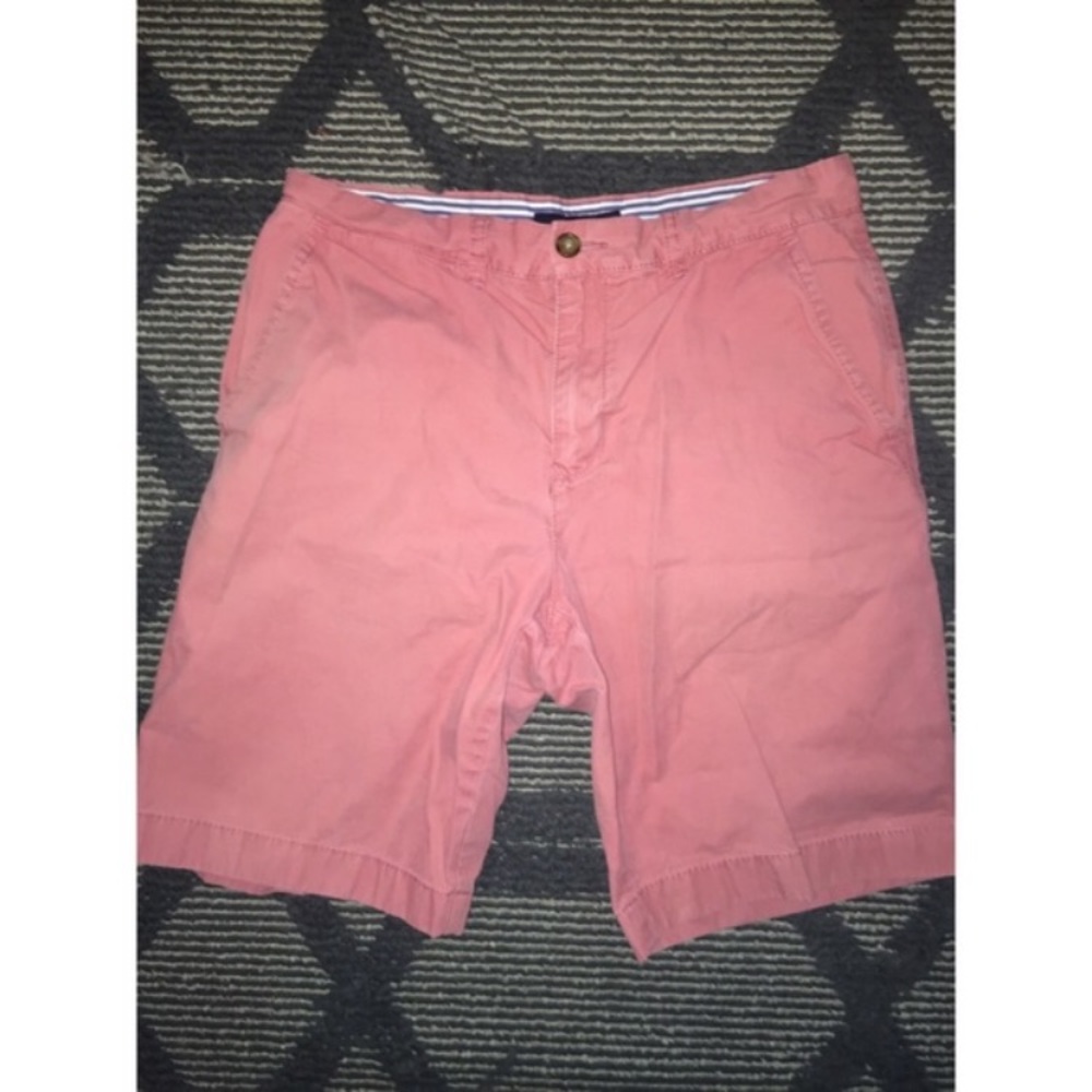 4 Tommy Hilfiger Shorts Size 32 Bundle